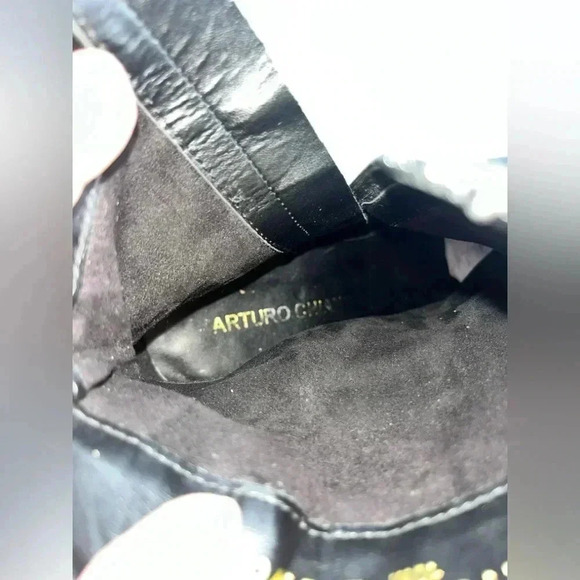 Arturo Chiang Black booties / boots leather buckle- studded  with 4” heel - Picture 10 of 10